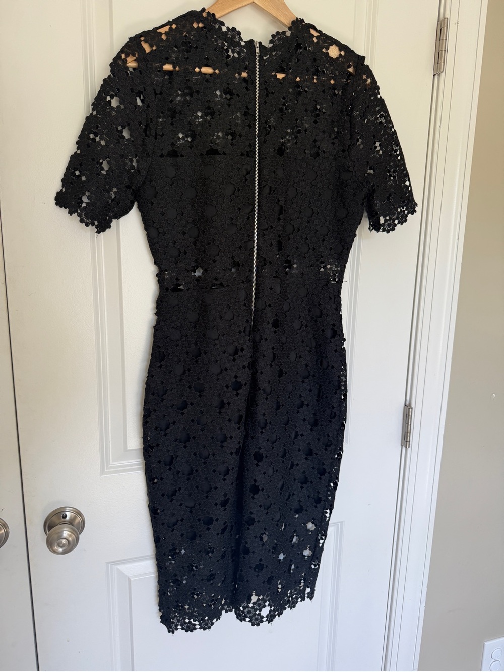 Lulus Heartfelt Black Lace Bodycon MIDI Dress Size Medium LBD Short Sleeve Party - Picture 3 of 7